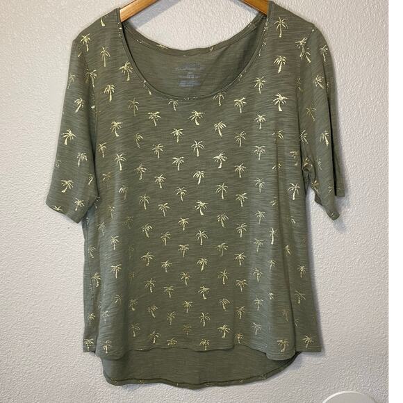 Chico’s The Ultimate Tee Olive Green Palm Tree Print Short Sleeve Size 1 (Med) - Picture 2 of 10
